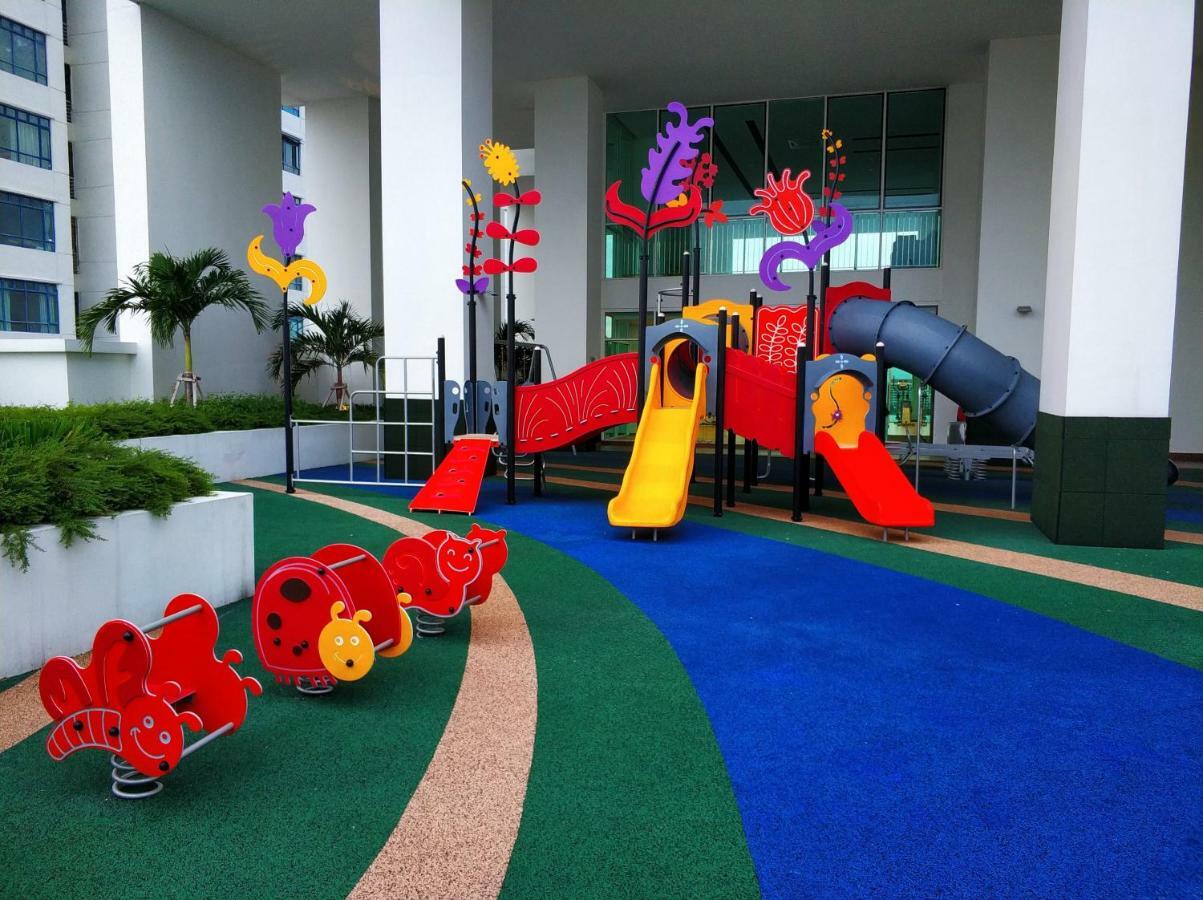 Ais-kacang Sweet Pinnacle Tower Apartment Johor Bahru