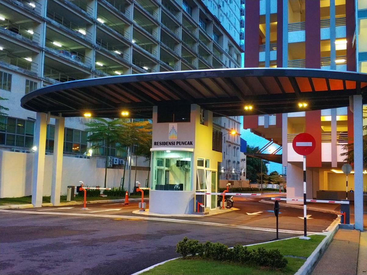 Ais-kacang Sweet Pinnacle Tower